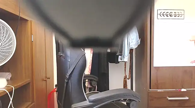 Snapshot of loirascorpio chatting on 02.19.25 loirascorpio online show from 02.19.25