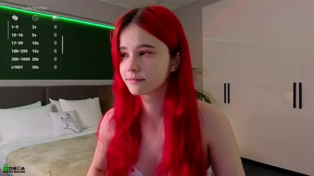 Rina Red online show from 09.27.25