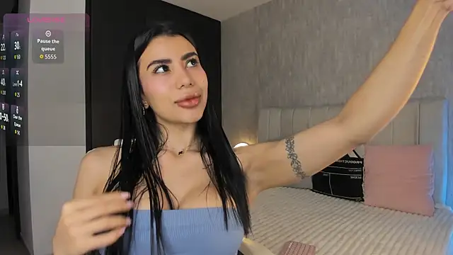 Snapshot of CamiRyder chatting on 12.05.25 CamiRyder online show from 12.05.25