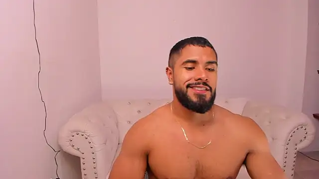 Santiago huntt online show from 01.10.25