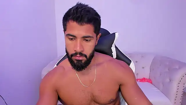 Santiago huntt online show from 11.25.25