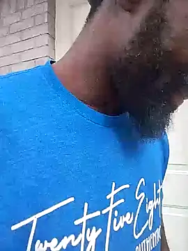 Snapshot of Ass_Everywere chatting on 02.13.25 Ass Everywere online show from 02.13.25