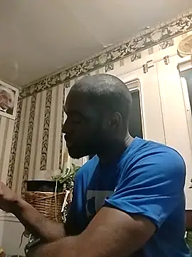 Snapshot of Ass_Everywere chatting on 02.21.25 Ass Everywere online show from 02.21.25