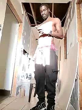 Snapshot of Ass_Everywere chatting on 03.17.25 Ass Everywere online show from 03.17.25