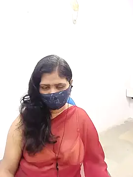 Lucky-Deepthi online show from 03.04.25