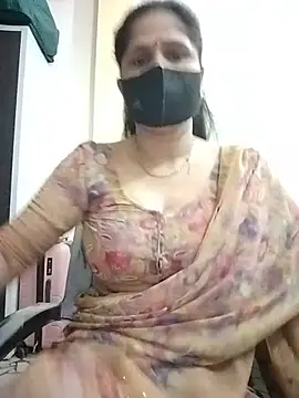 Snapshot of priyancyfun chatting on 06.12.26 priyancyfun online show from 06.12.26