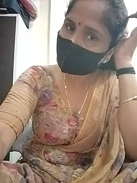 Snapshot of priyancyfun chatting on 07.20.26 priyancyfun online show from 07.20.26