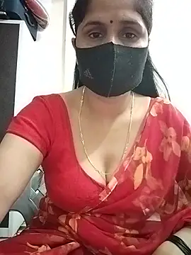 Snapshot of priyancyfun chatting on 07.21.26 priyancyfun online show from 07.21.26