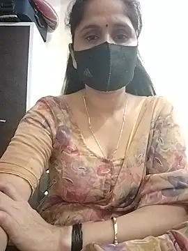 Snapshot of priyancyfun chatting on 07.28.26 priyancyfun online show from 07.28.26