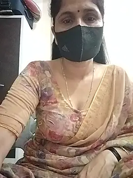 Snapshot of priyancyfun chatting on 07.29.26 priyancyfun online show from 07.29.26
