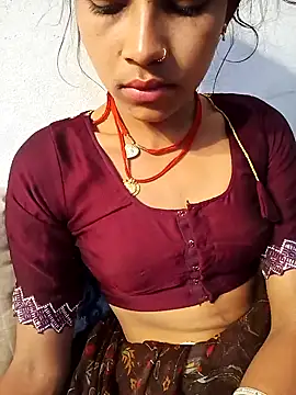 Snapshot of Amaya_Bajwa chatting on 02.03.25 Amaya Bajwa online show from 02.03.25