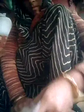 Amaya Bajwa online show from 12.21.25