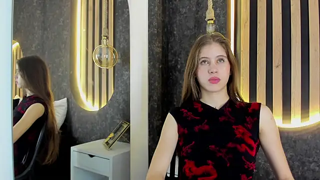 sara  jones gh online show from 02.05.25