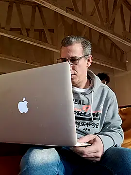 dimitrimarek online show from 01.18.25