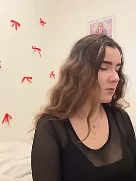 mewKate online show from 12.19.25