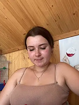 Snapshot of mewKate chatting on 06.26.26 mewKate online show from 06.26.26