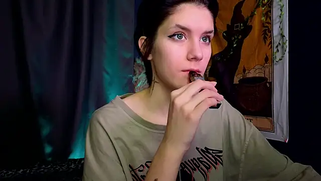 Hyeon Jin online show from 01.05.25