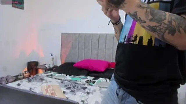 Snapshot of shamelesss_ chatting on 03.27.26 shamelesss online show from 03.27.26