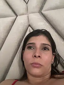 Snapshot of MilaRux chatting on 01.10.25 MilaRux online show from 01.10.25