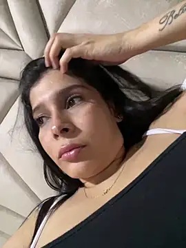 Snapshot of MilaRux chatting on 03.13.25 MilaRux online show from 03.13.25