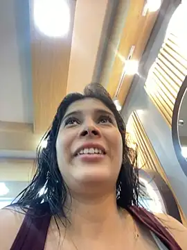 Snapshot of MilaRux chatting on 10.28.25 MilaRux online show from 10.28.25