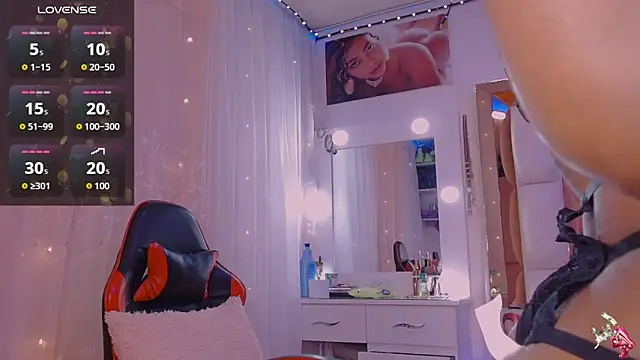 Aliana Ross online show from 02.13.26