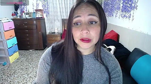 Snapshot of maryrose_03 chatting on 02.05.25 maryrose 03 online show from 02.05.25
