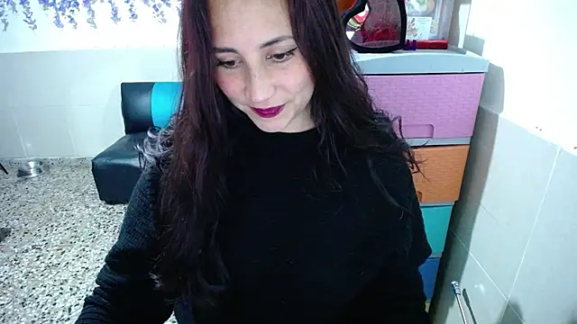 Snapshot of maryrose_03 chatting on 03.11.25 maryrose 03 online show from 03.11.25