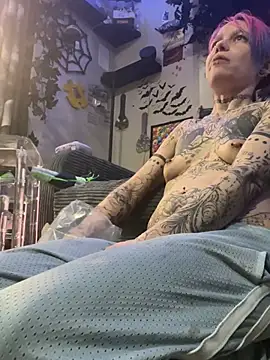 trashbrat online show from 04.22.26