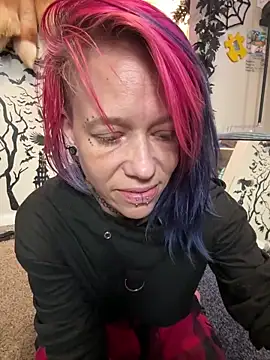 trashbrat online show from 06.15.26