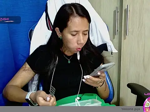 Danielagomez33 online show from 03.21.26