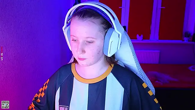 mon lola online show from 11.07.25