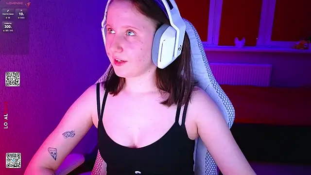 mon lola online show from 02.25.26