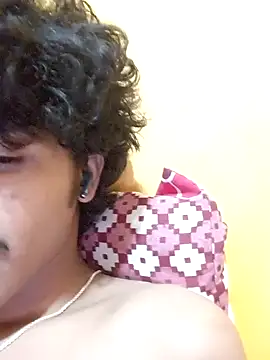 CosmicEmuu online show from 01.09.25