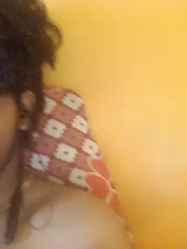 CosmicEmuu online show from 11.21.25