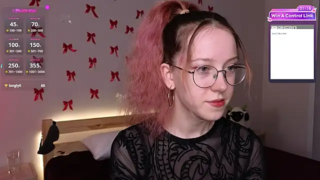Snapshot of MaryBliss chatting on 03.19.25 MaryBliss online show from 03.19.25