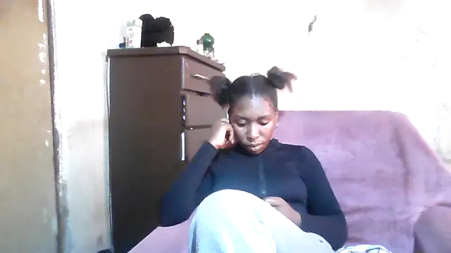 Hotdaily04 online show from 09.19.25