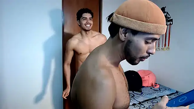 HOTLATINO2025 online show from 06.24.26