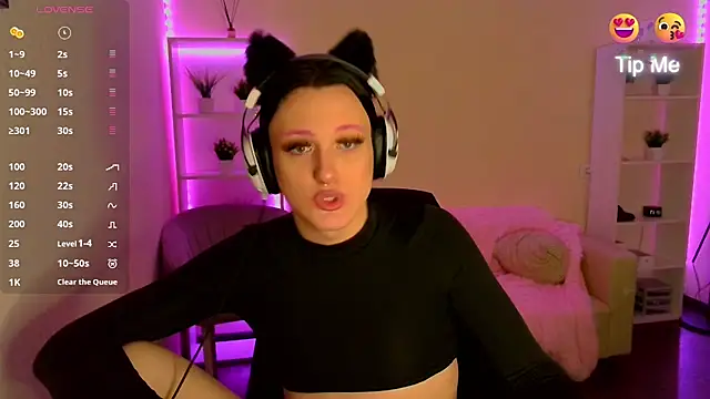 DianaRadrigo online show from 01.22.25