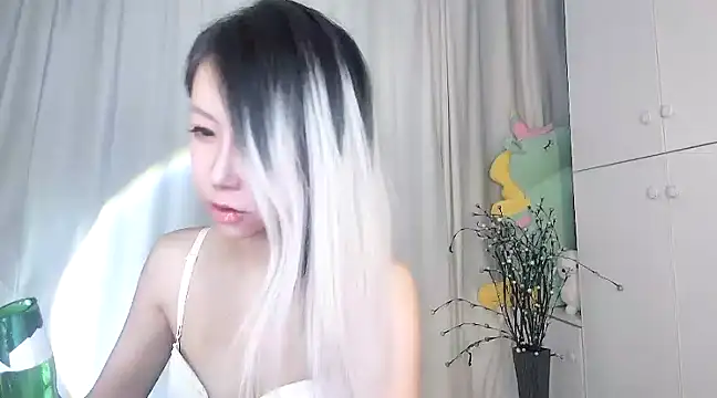 Snapshot of Ciri-CC chatting on 01.31.25 Ciri-CC online show from 01.31.25