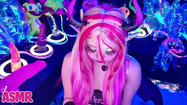 LaytonBox online show from 01.17.26