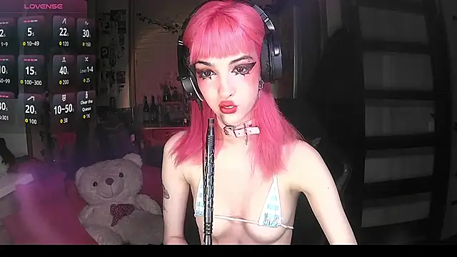 Snapshot of Ink__pleasure chatting on 10.10.25 Ink  pleasure online show from 10.10.25