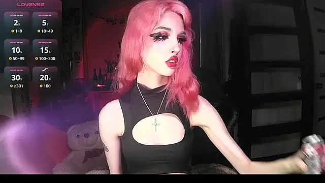 Snapshot of Ink__pleasure chatting on 10.18.25 Ink  pleasure online show from 10.18.25