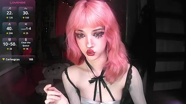 Snapshot of Ink__pleasure chatting on 10.26.25 Ink  pleasure online show from 10.26.25