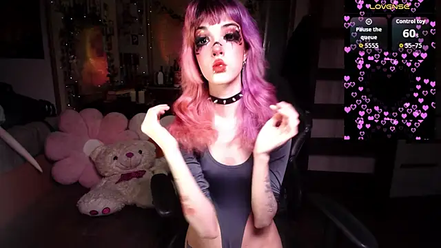 Ink  pleasure online show from 05.05.26
