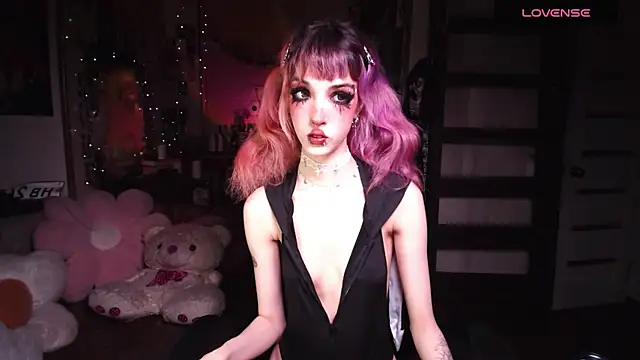 Ink  pleasure online show from 05.06.26