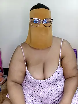 Samara-Bella online show from 02.24.25