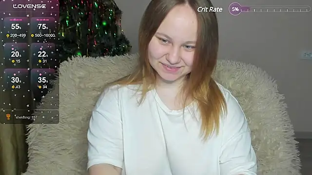 Snapshot of Llayna chatting on 01.11.25 Llayna online show from 01.11.25