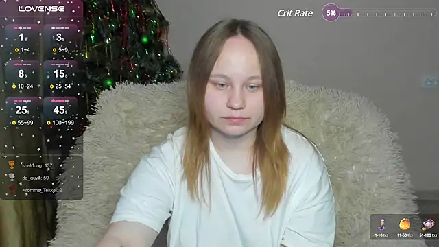 Snapshot of Llayna chatting on 01.11.25 Llayna online show from 01.11.25