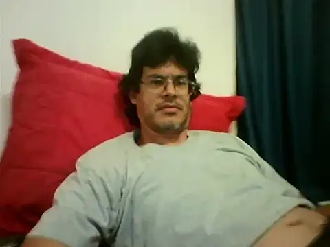 AgneloFly online show from 04.23.26